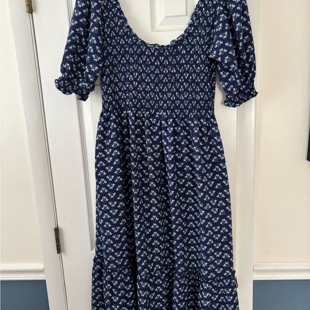 Hill House Home Louisa Nap Dress Size M
REDUCED PRICE